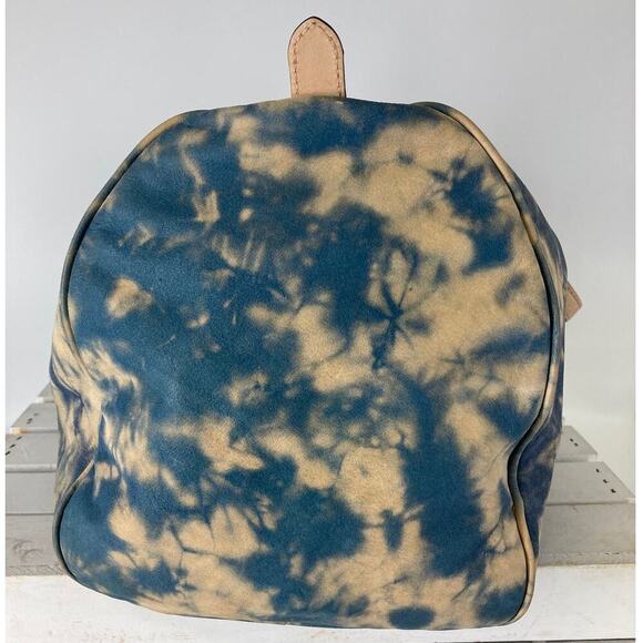 MICHAEL KORS, LARGE TAN, BLUE TIE DYE DUFFLE BAG (ASIS) - Picture 3 of 16